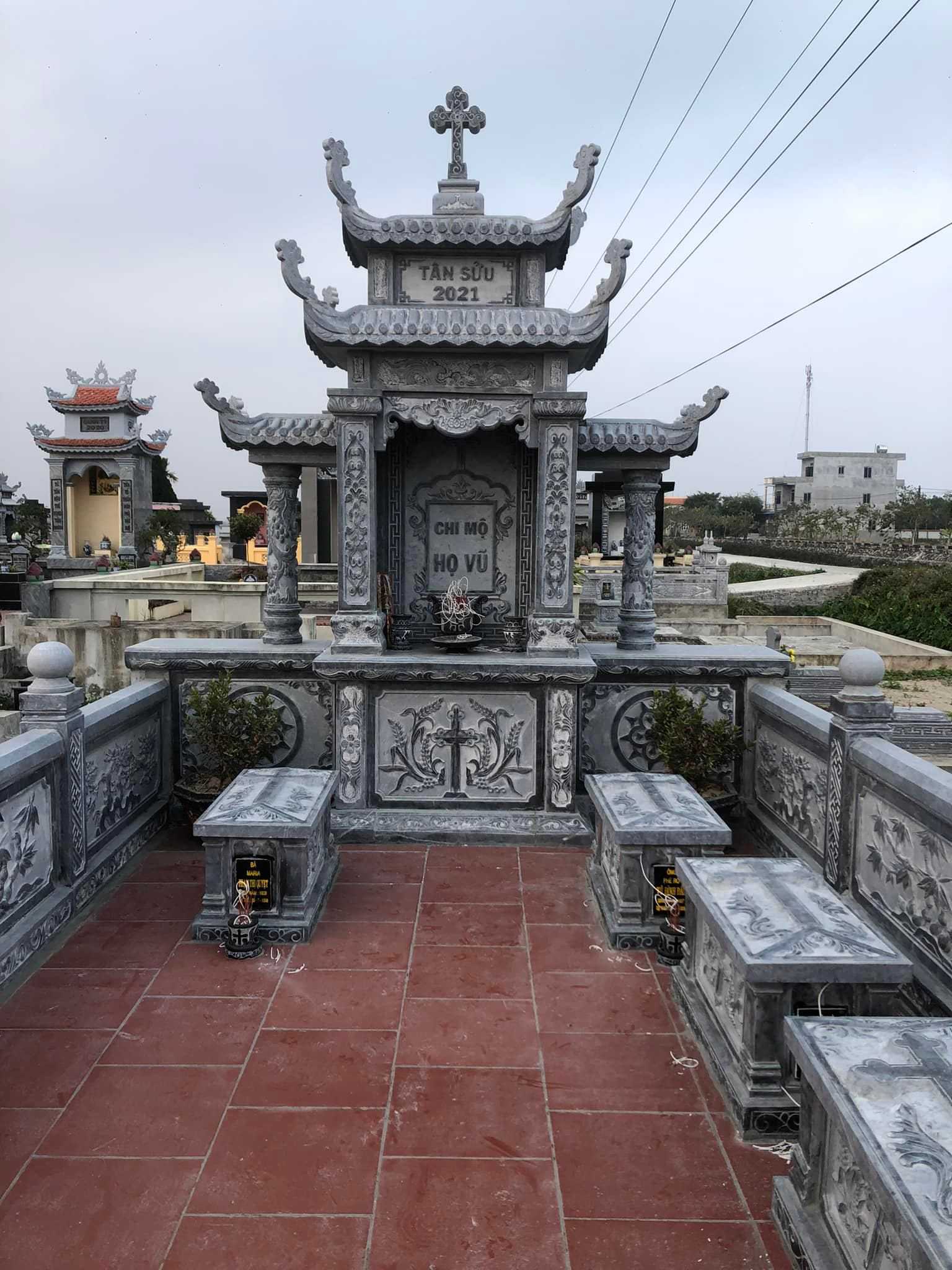 Khuôn viên lăng mộ - KLM16