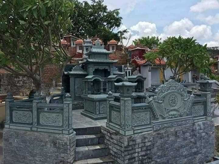 Khuôn viên lăng mộ - KLM7