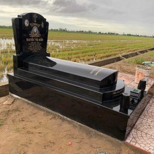 Mộ đá Hoa Cương - MHC4