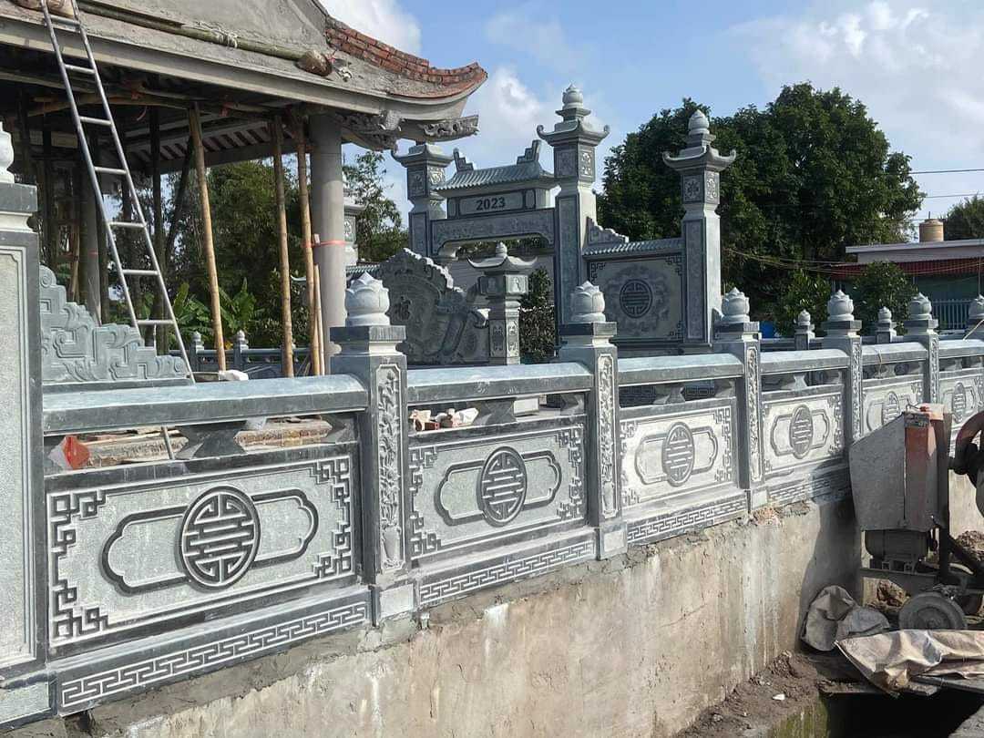 Lan can đá - LCĐ1