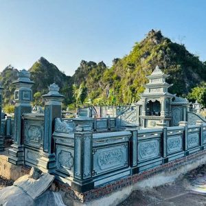 Khuôn viên lăng mộ - KLM23