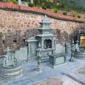 Khuôn viên lăng mộ - KLM24